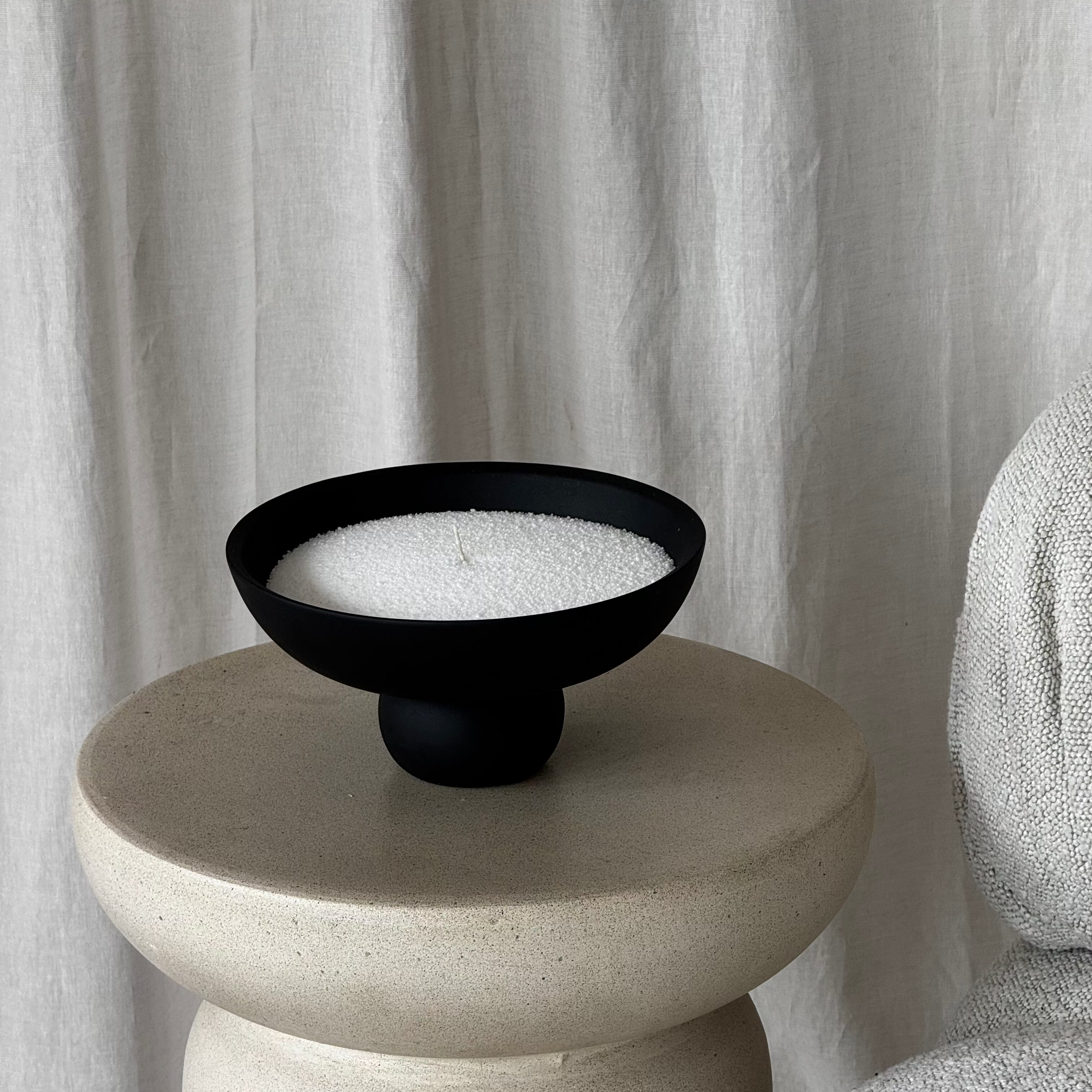 VAIYA CANDLE SAND