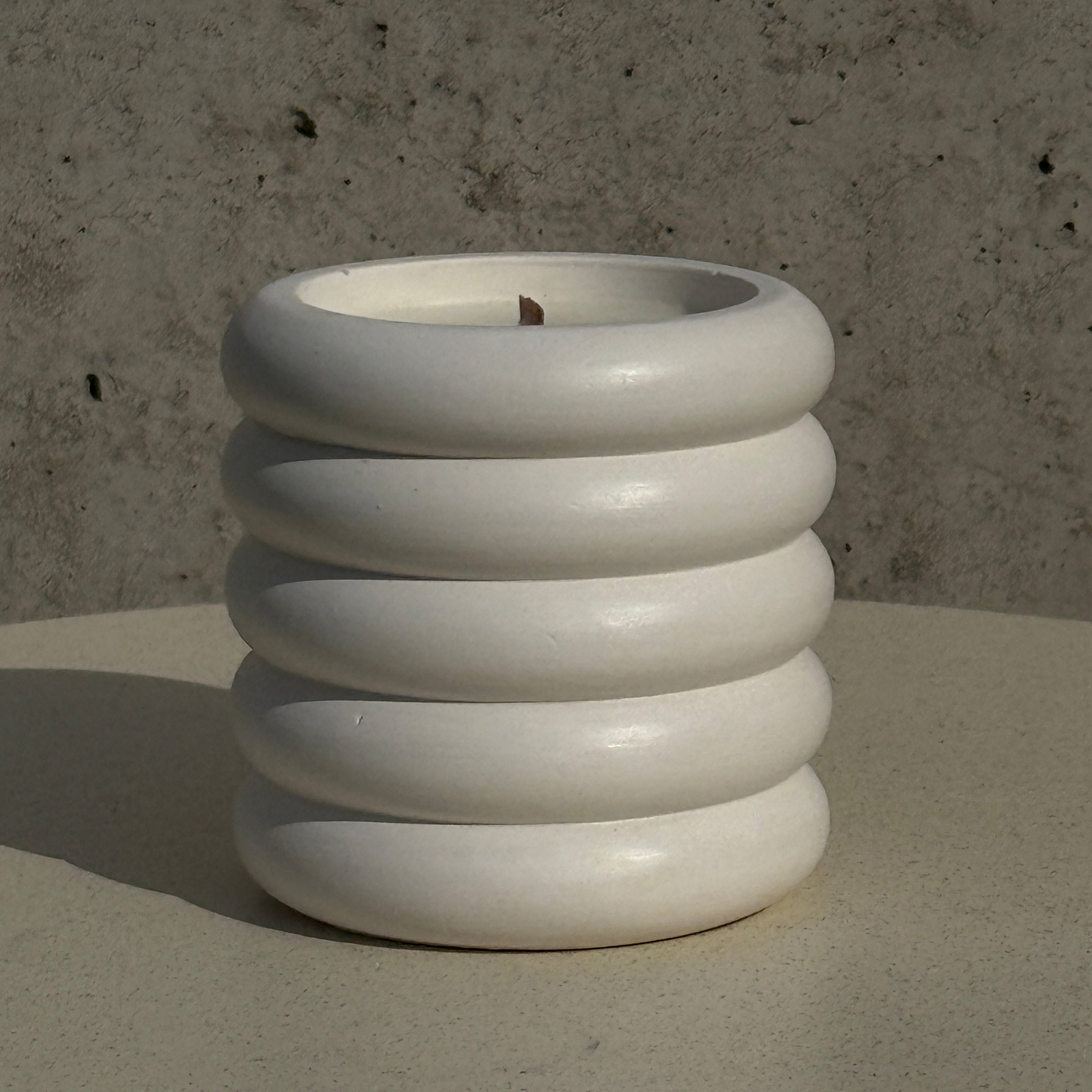 ALYA CANDLE